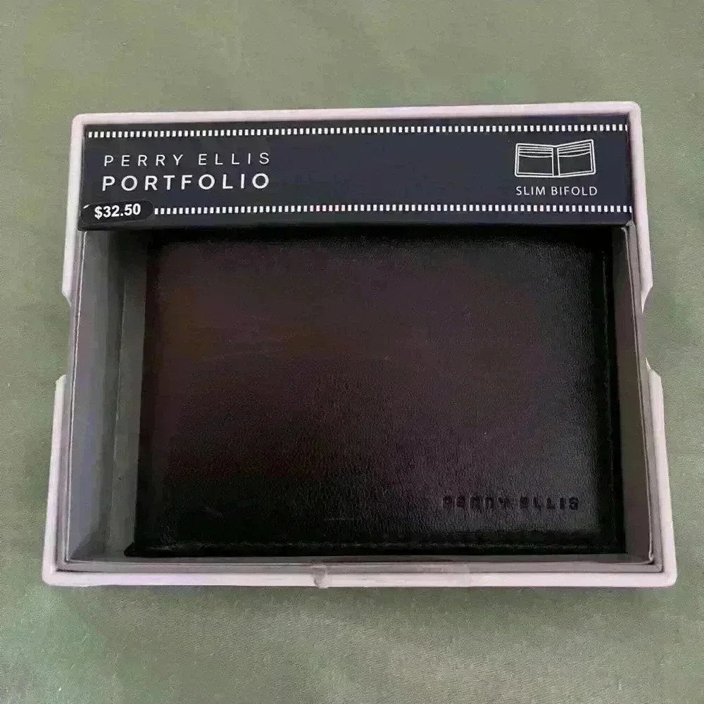 Perry Ellis Slim Bifold Wallet